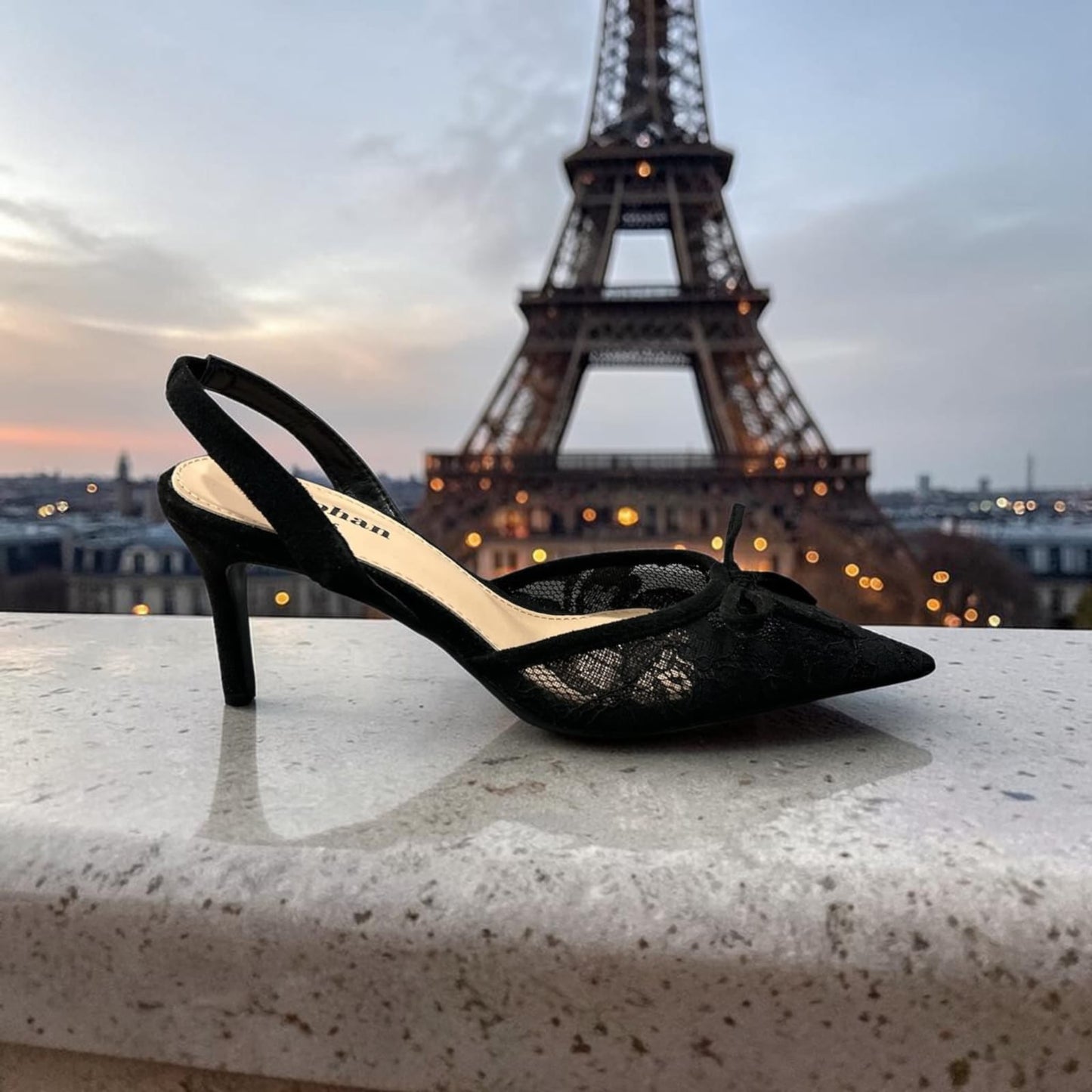 Scarpe Chanel in pizzo con tacco 7 cm