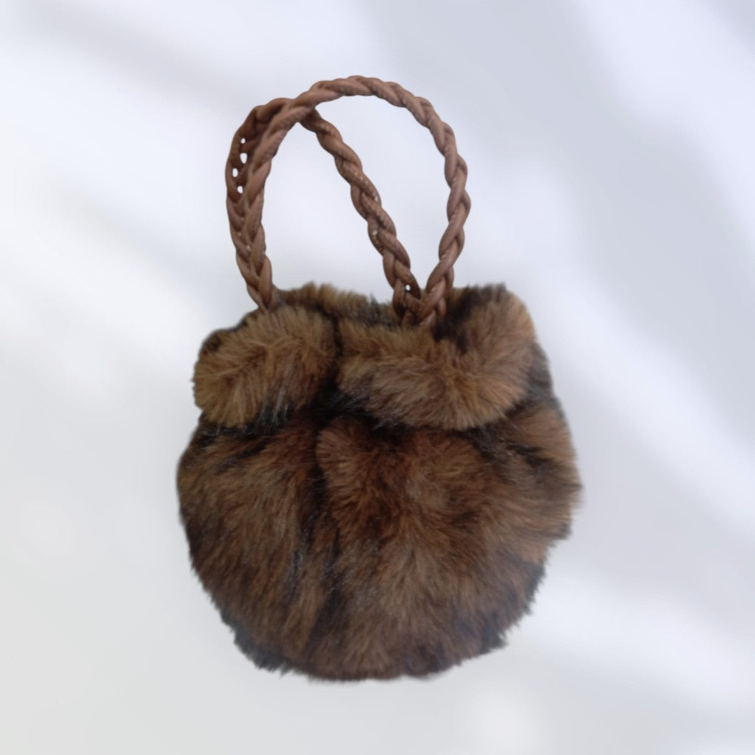 Borsa a Secchiello in Ecopelliccia con Dettagli in Ecopelle
