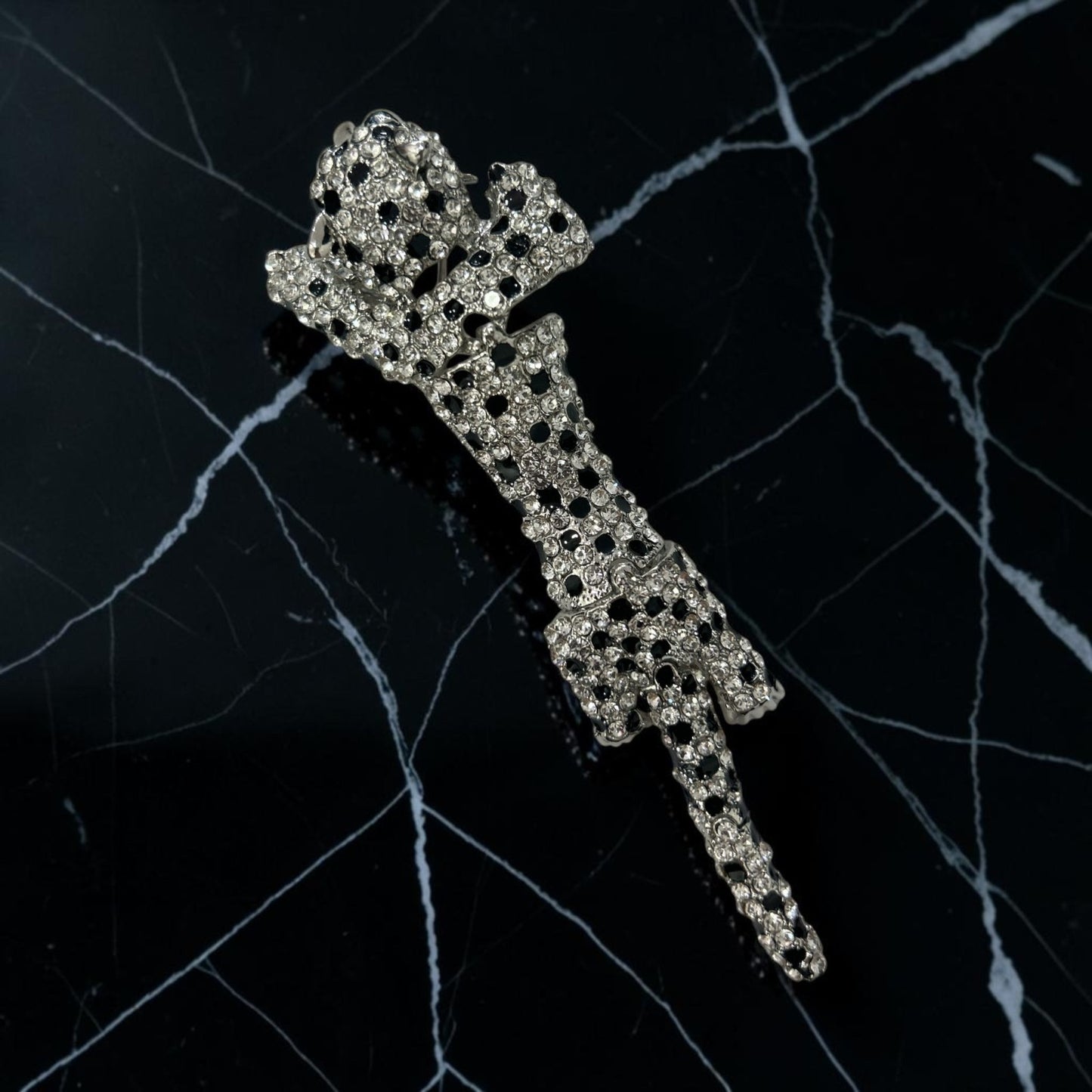 Spilla leopardo snodabile